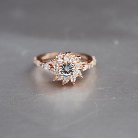 NEW Rose Gold Marquis Round Diamond Flower Ring - Picture 4 of 7